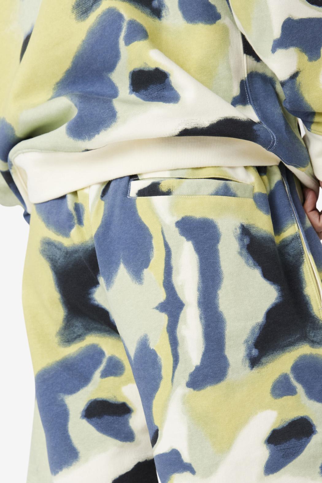 FILA Aim Short 177 BABY'S BREATH BRUSHSTROKE PRINT | Men Pants &amp; Shorts