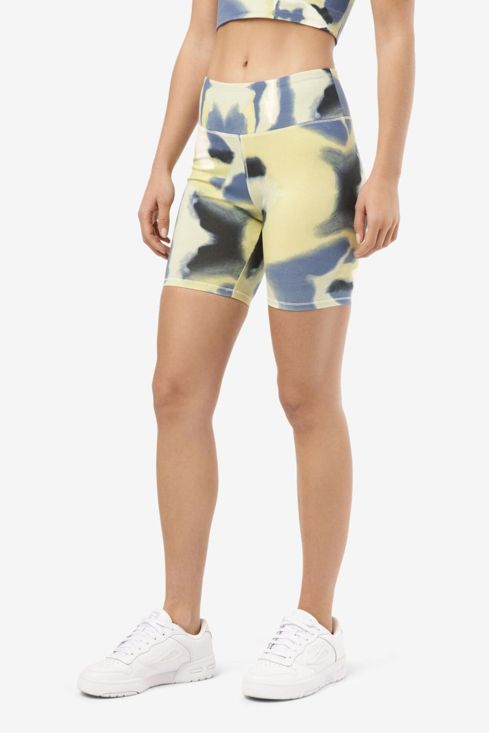 FILA Dawn Bike Short 177 BABYS BREATH BRUSHSTROKE PRINT | Women Shorts &amp; Pants