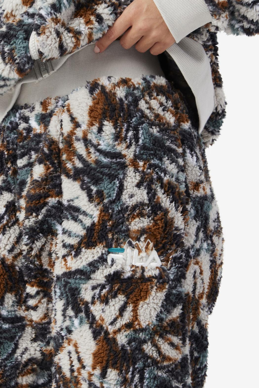 FILA Drewe Sherpa Jogger 172 EGRET / STORMY WEATHER / EGRET / DEEP LAKE | Women Sweatsuits &amp; Tracksuits