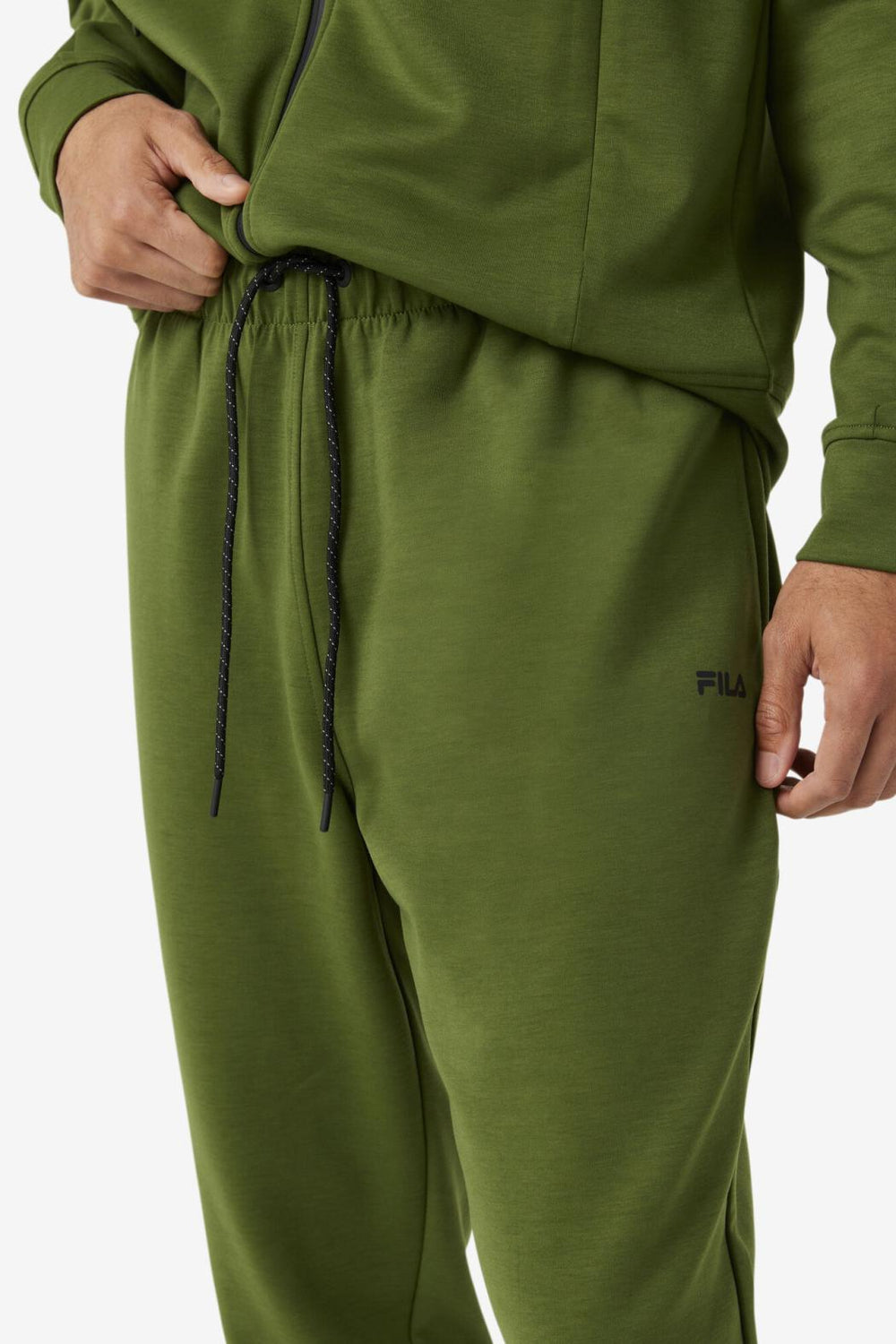 FILA Himmat Jogger 303 CHIVE / BLACK | Men Pants &amp; Shorts