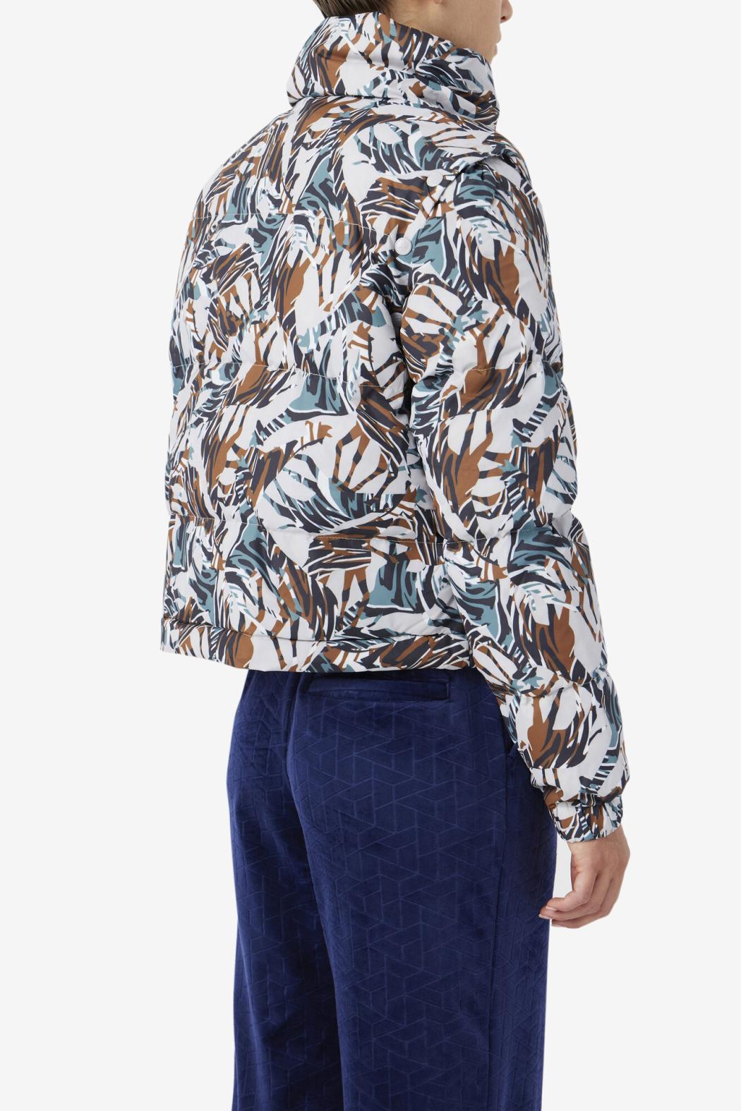 FILA Loretta Snap Off Sleeve Cropped Puffer Jacket 047 GIRAFFE PRINT | Women Jackets &amp; Outerwear