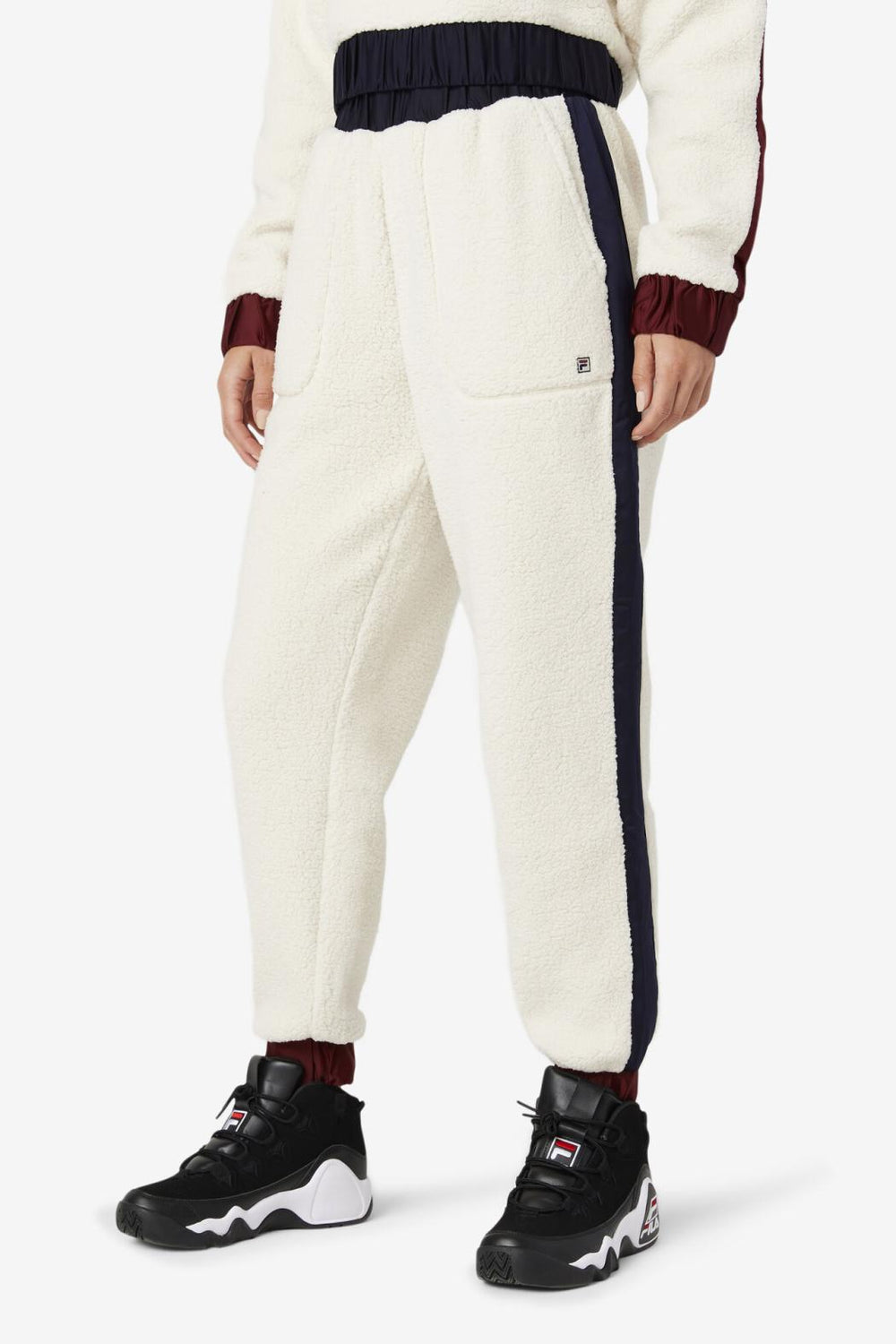 FILA Malia Jogger 300 TOFU / PEACOAT / TAWNY PORT | Women Shorts &amp; Pants