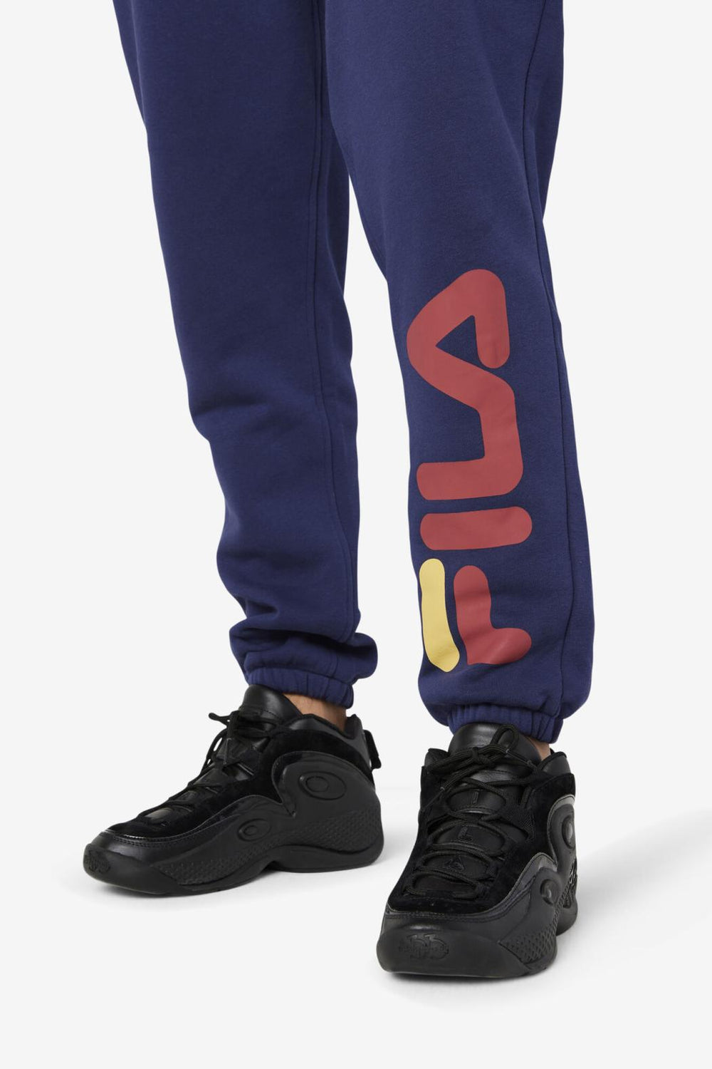 FILA Sunday Jogger | Men Pants &amp; Shorts