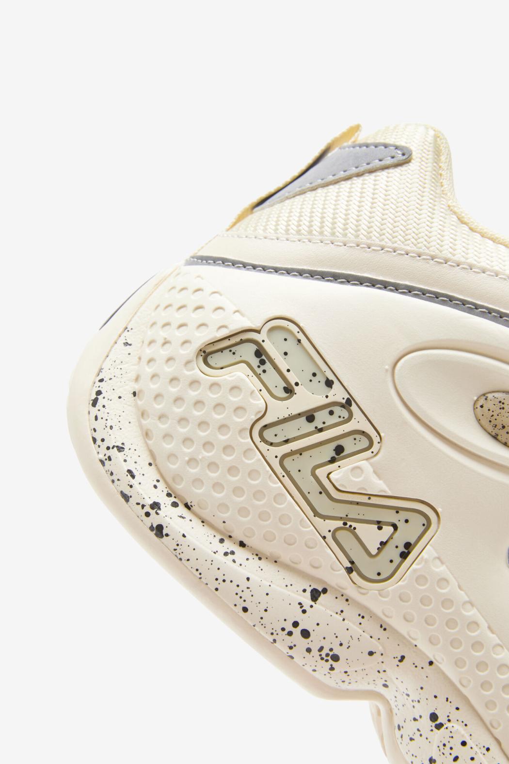 FILA Women's Grant Hill 3 156 ECRU / GARDENIA / BRAZILIAN SAND | Women Sneakers &amp; Lifestyle