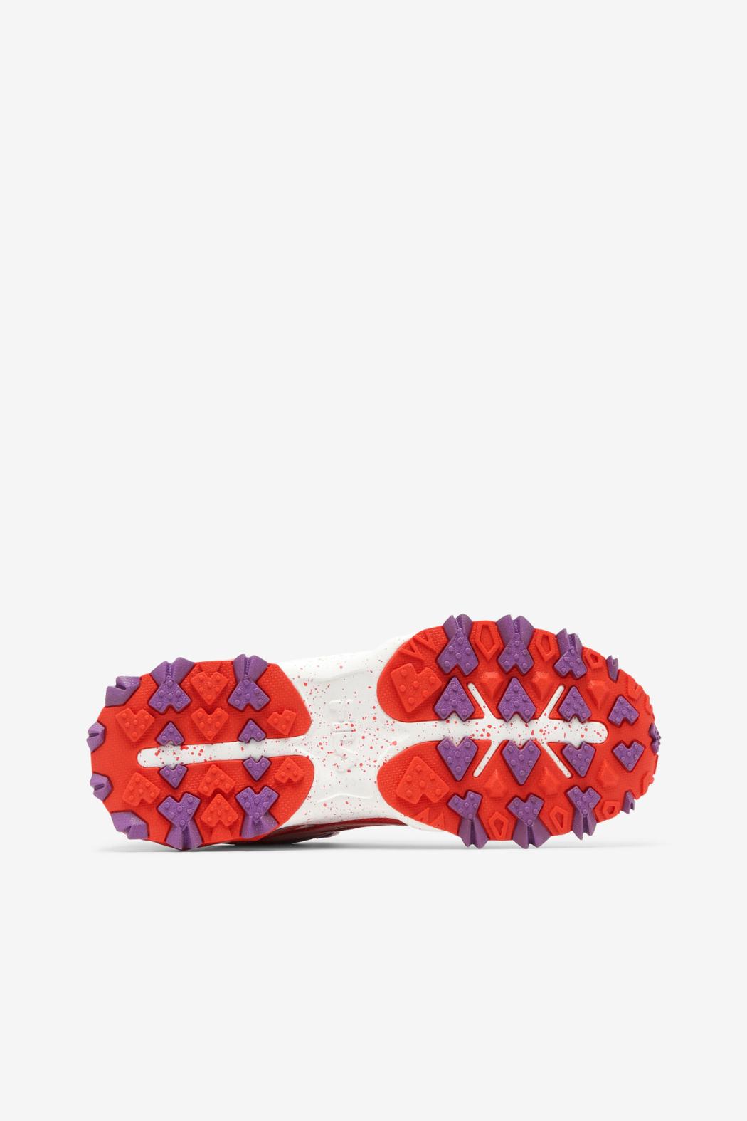 FILA Women's Oakmont Tr 840 FIESTA / BURNISHED LIAC / SUNSET PURPLE | Women Sneakers &amp; Lifestyle