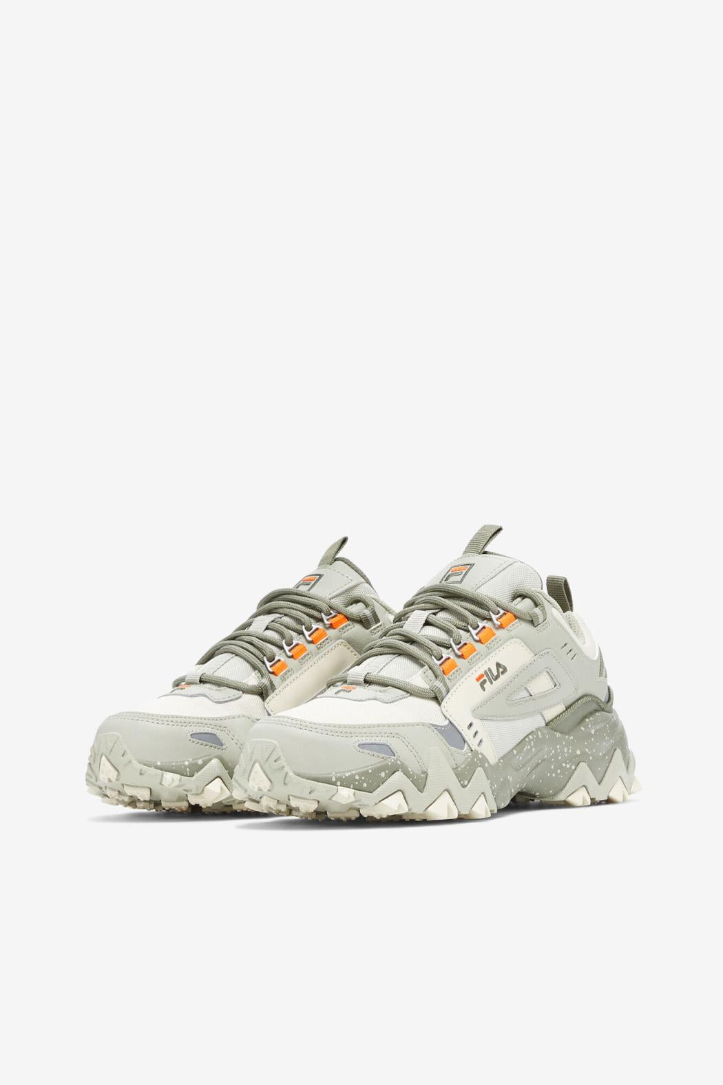 FILA Women's Oakmont TR | Women Sneakers &amp; Lifestyle